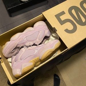 Yeezy Soft Vision (2019)